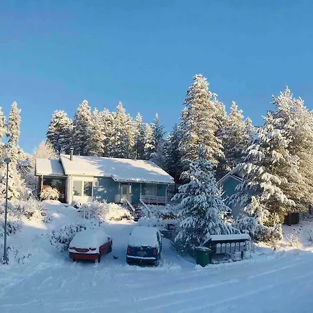 4 Bedrooms! Hillside Close To Santa Claus Village *